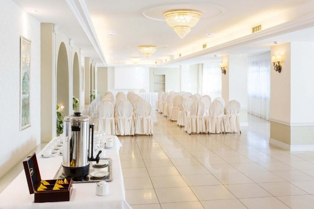 Hotel Duo Spa Янів-Любельський Екстер'єр фото